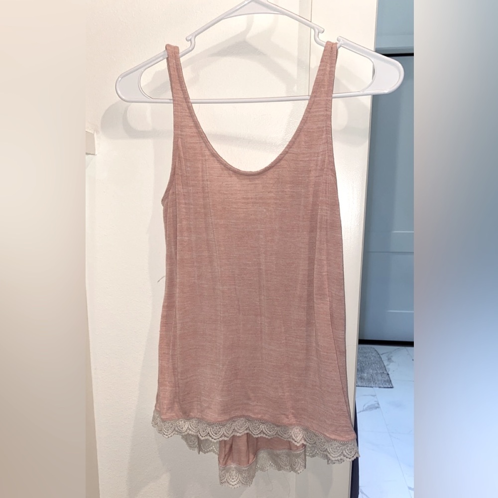 Lace trim tank top